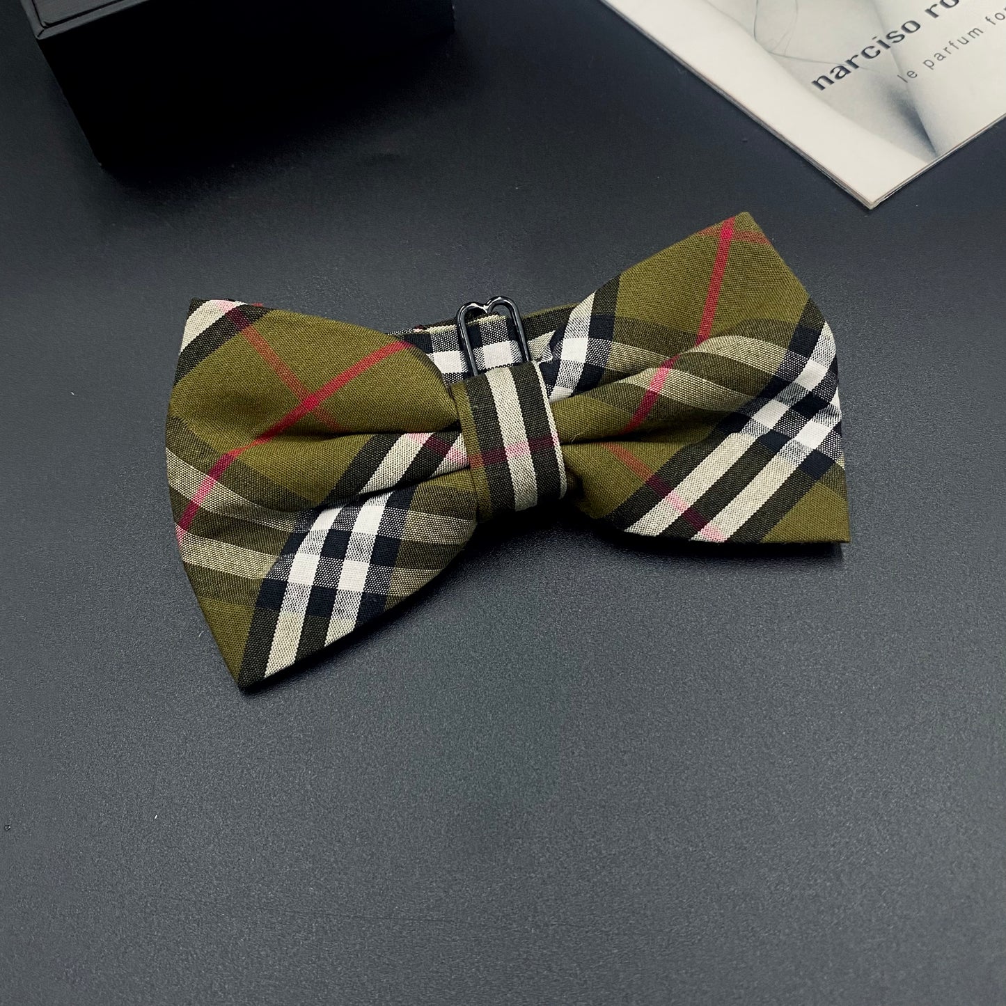 Noeud papillon vert ethique